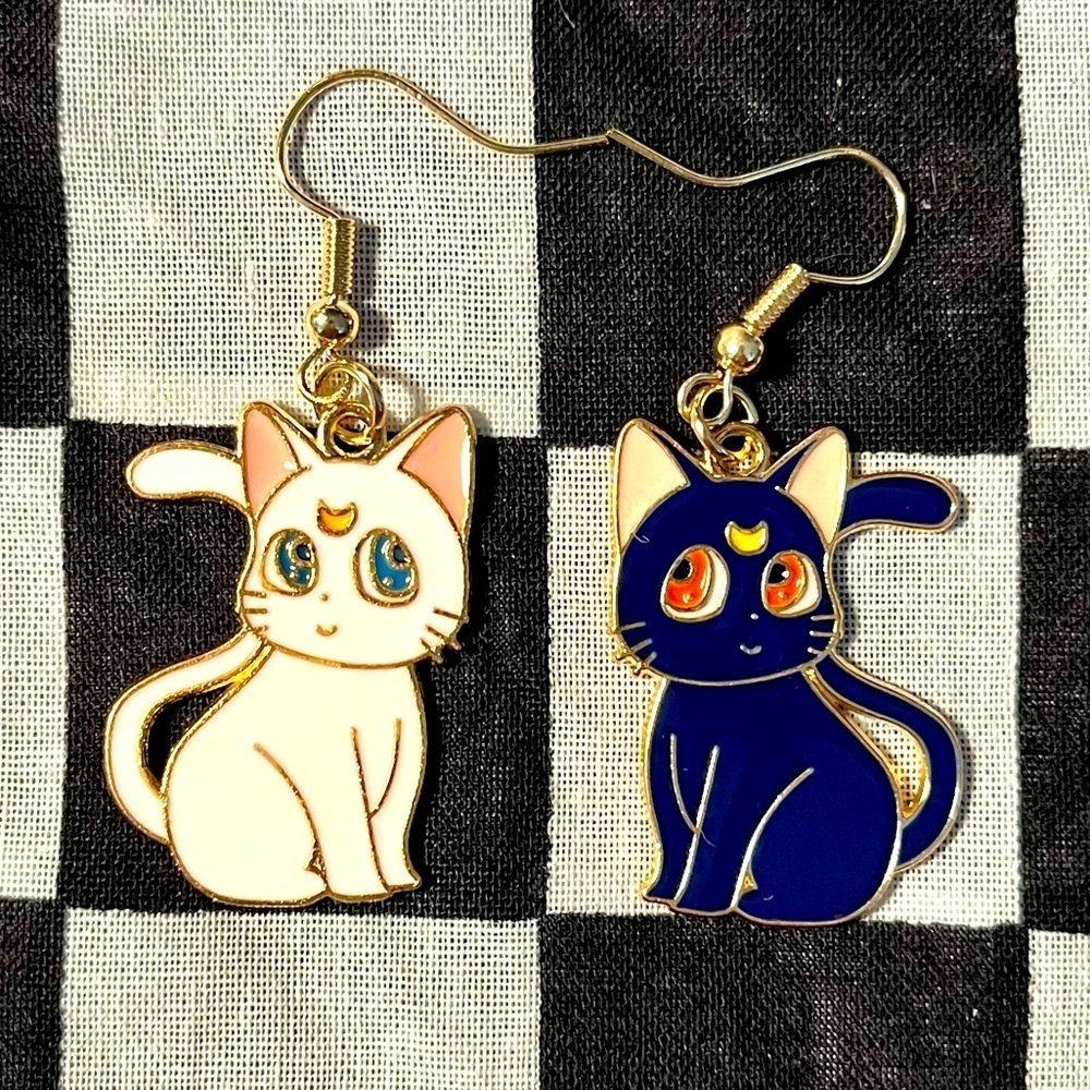 Sailor Moon Luna and Artemis Earrings